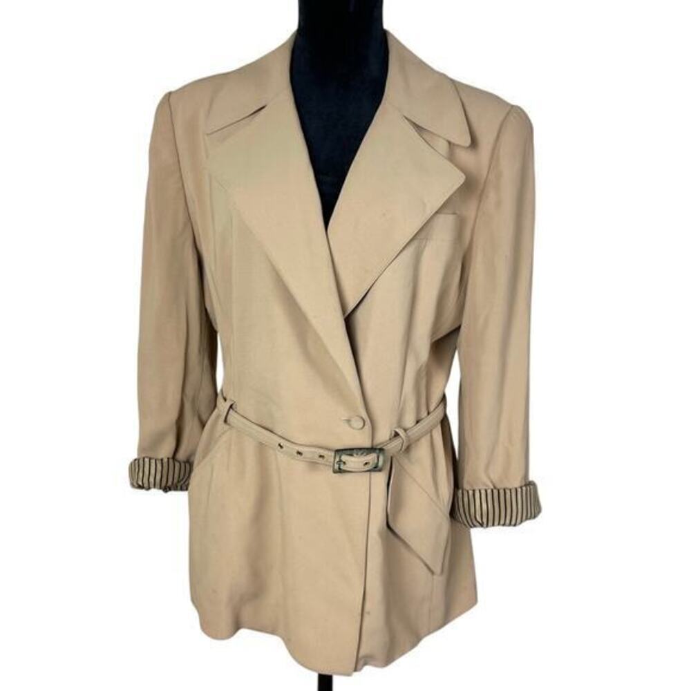 Dana Buchman Blazer - Women's Size Medium - Pre-owned